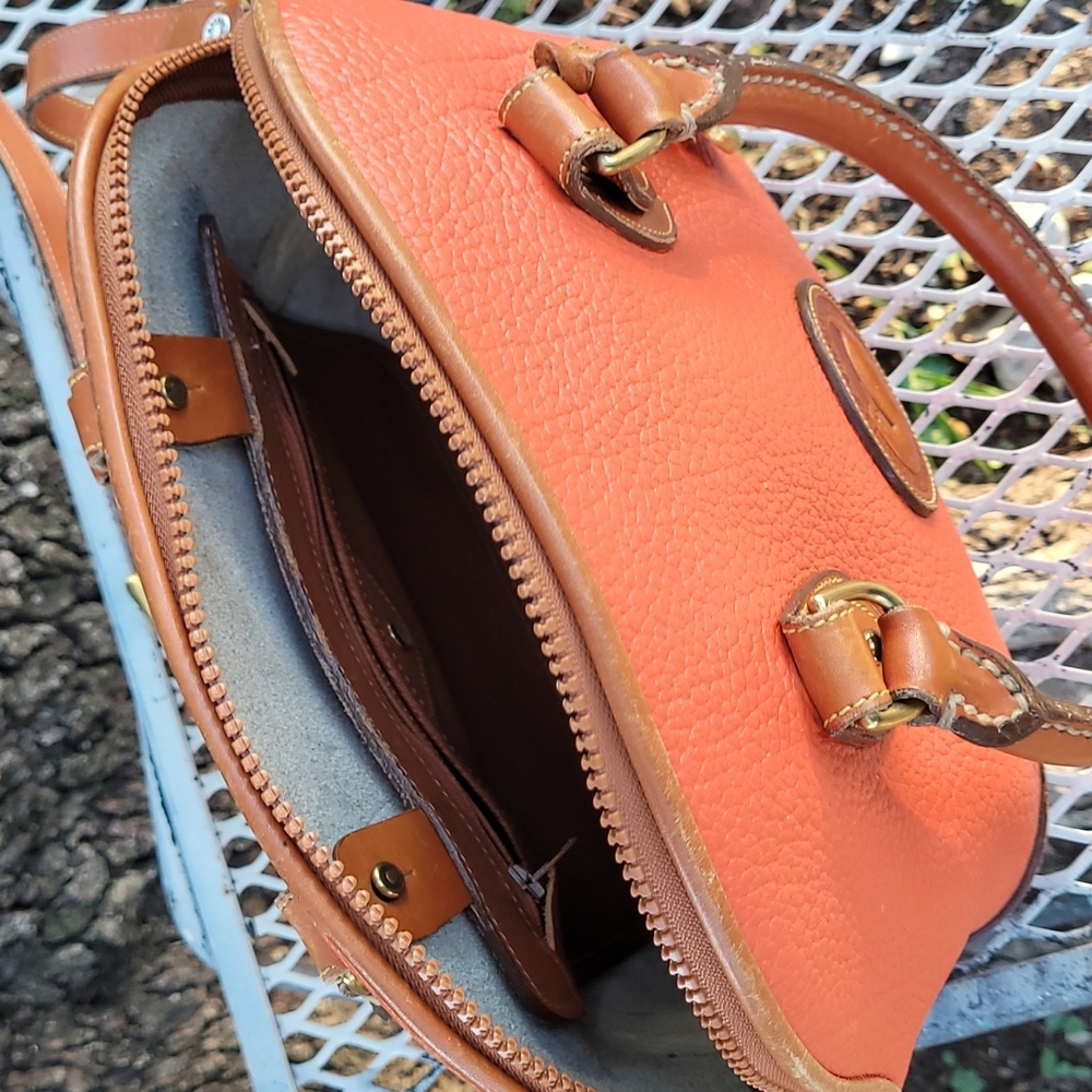 Vintage Dooney & Bourke AWL Coral Orange Norfolk Satchel - Picture 9 of 16